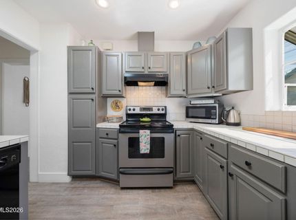 512 Burns Street, Reno, NV 89502 Photo
