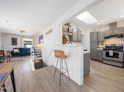 512 Burns Street, Reno, NV 89502 Photo