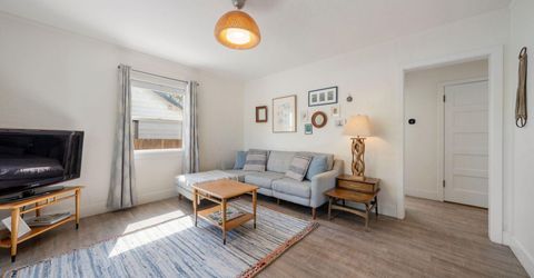 512 Burns Street, Reno, NV 89502 Photo