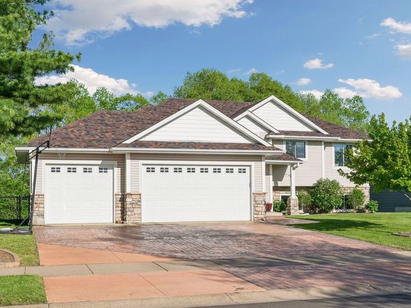 22833 Zion Parkway NW, Bethel, MN 55005