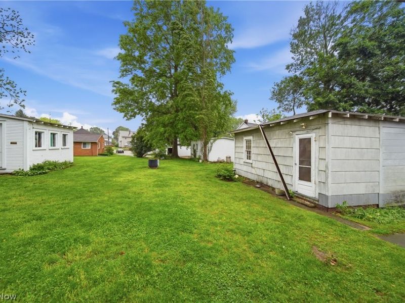 328 Portage Street NW, North Canton, OH 44720 Photo 34