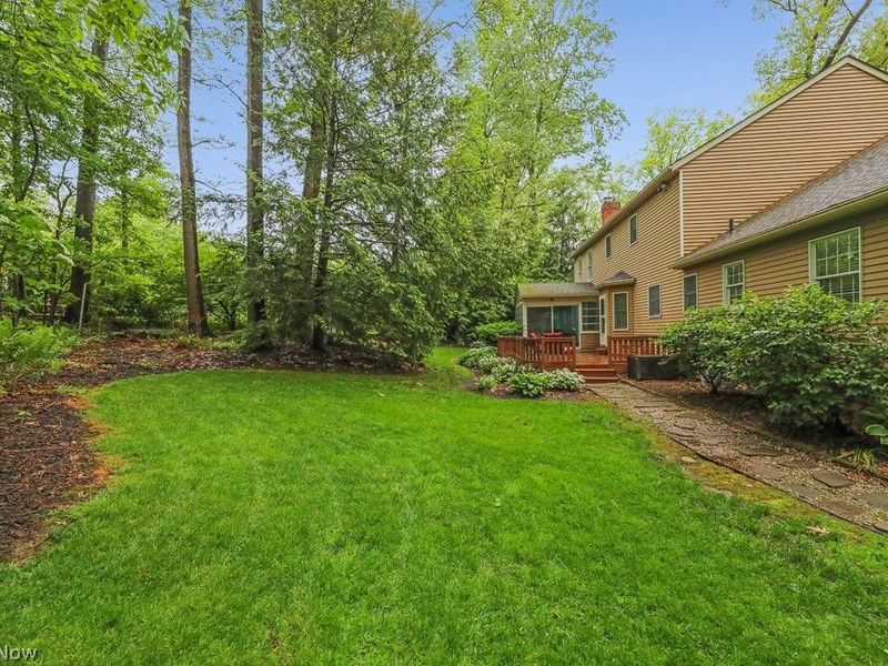 5826 Garth Circle NW, Canton, OH 44718 Photo 3