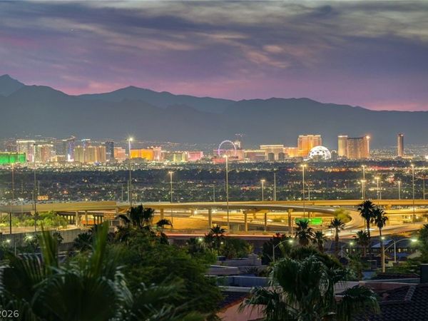 400 Breeze Way, Henderson, NV 89015