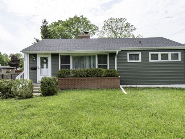 2932 Bethel Boulevard , Zion, IL 60099