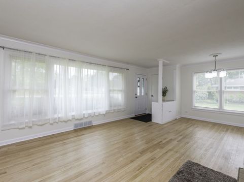 Main Photo