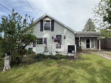 905 Spruce Street, Elmira, NY 14904