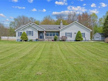 152 Rainbow Shores Road, Pulaski, NY 13142