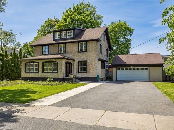 21 Rand Place, Pittsford, NY 14534