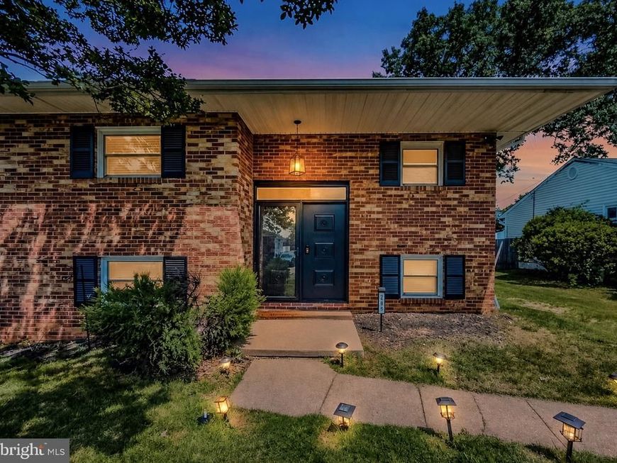 292 Mackintosh Drive, Glen Burnie, MD 21061 Main Photo