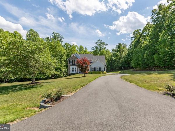 425 GENTLE BREEZE CIRCLE , FREDERICKSBURG, VA 22406