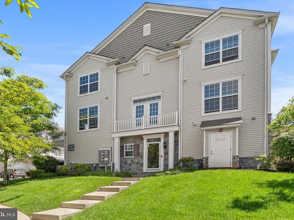 2105 ETHAN LANE, HIGHLAND PARK, NJ 08904