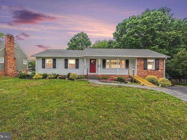 313 LAUREL AVENUE, FREDERICKSBURG, VA 22408