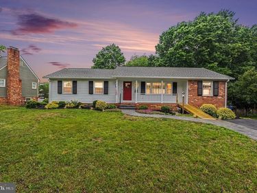 313 LAUREL AVENUE, FREDERICKSBURG, VA 22408