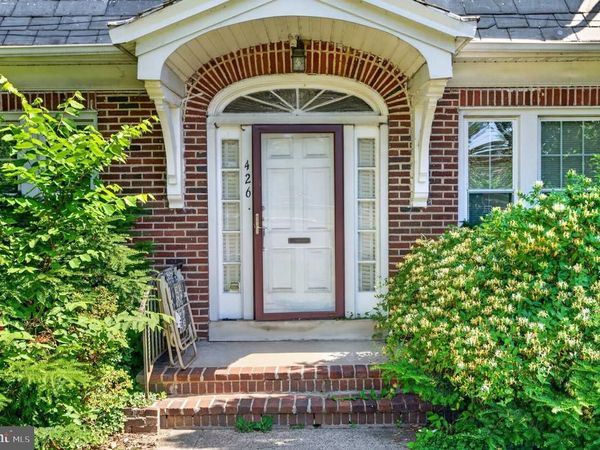 426 SANHICAN DRIVE, TRENTON, NJ 08618