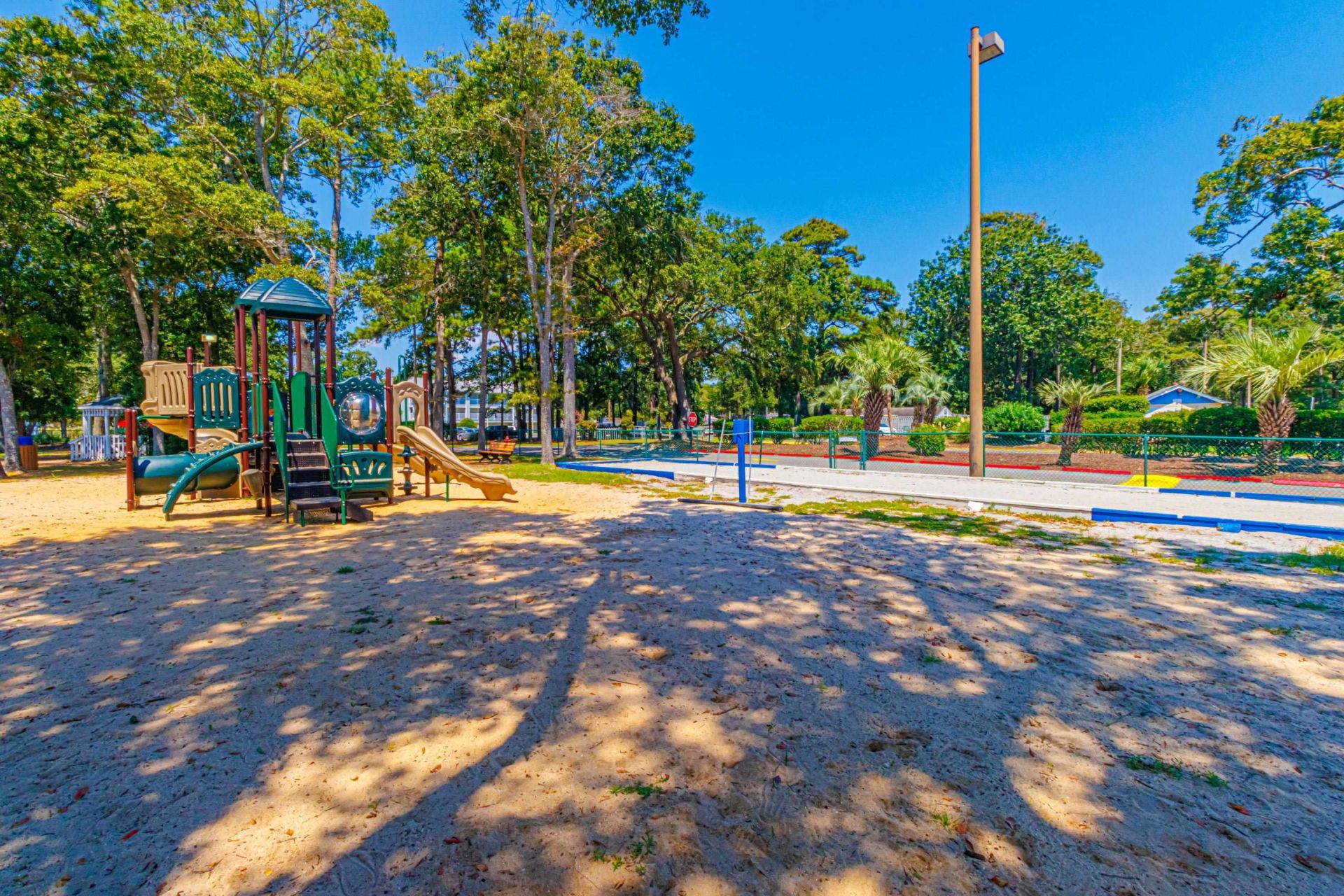 5905 S Kings Hwy.  Photo 65