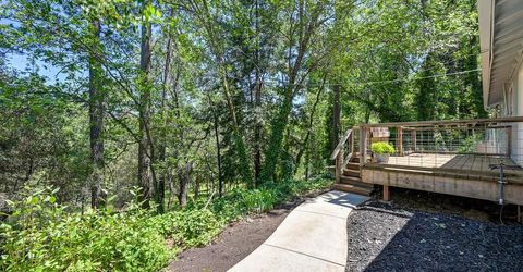 205 Pinewood Way, Auburn, CA 95602 Photo