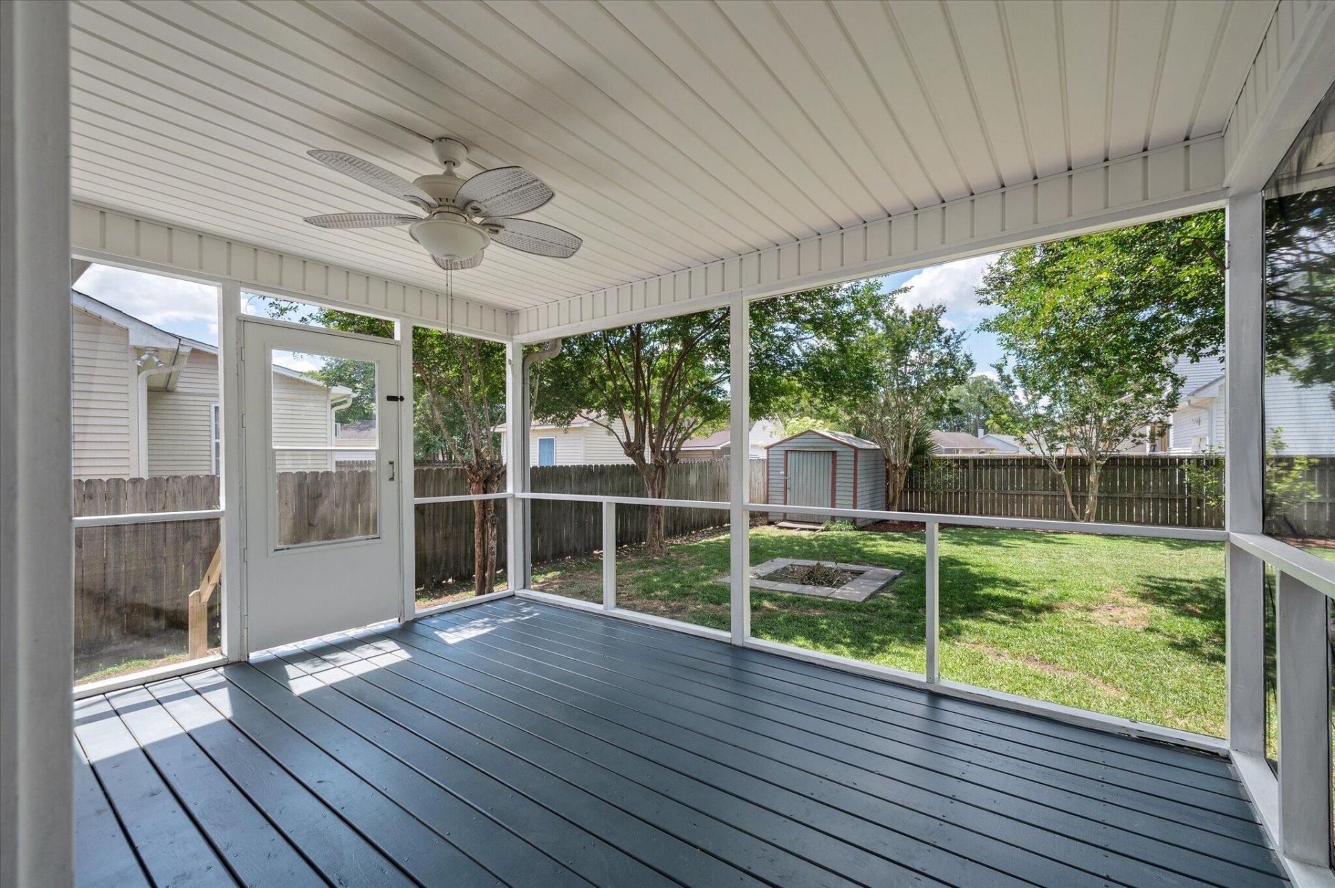 8655 Bentwood Drive Photo 25