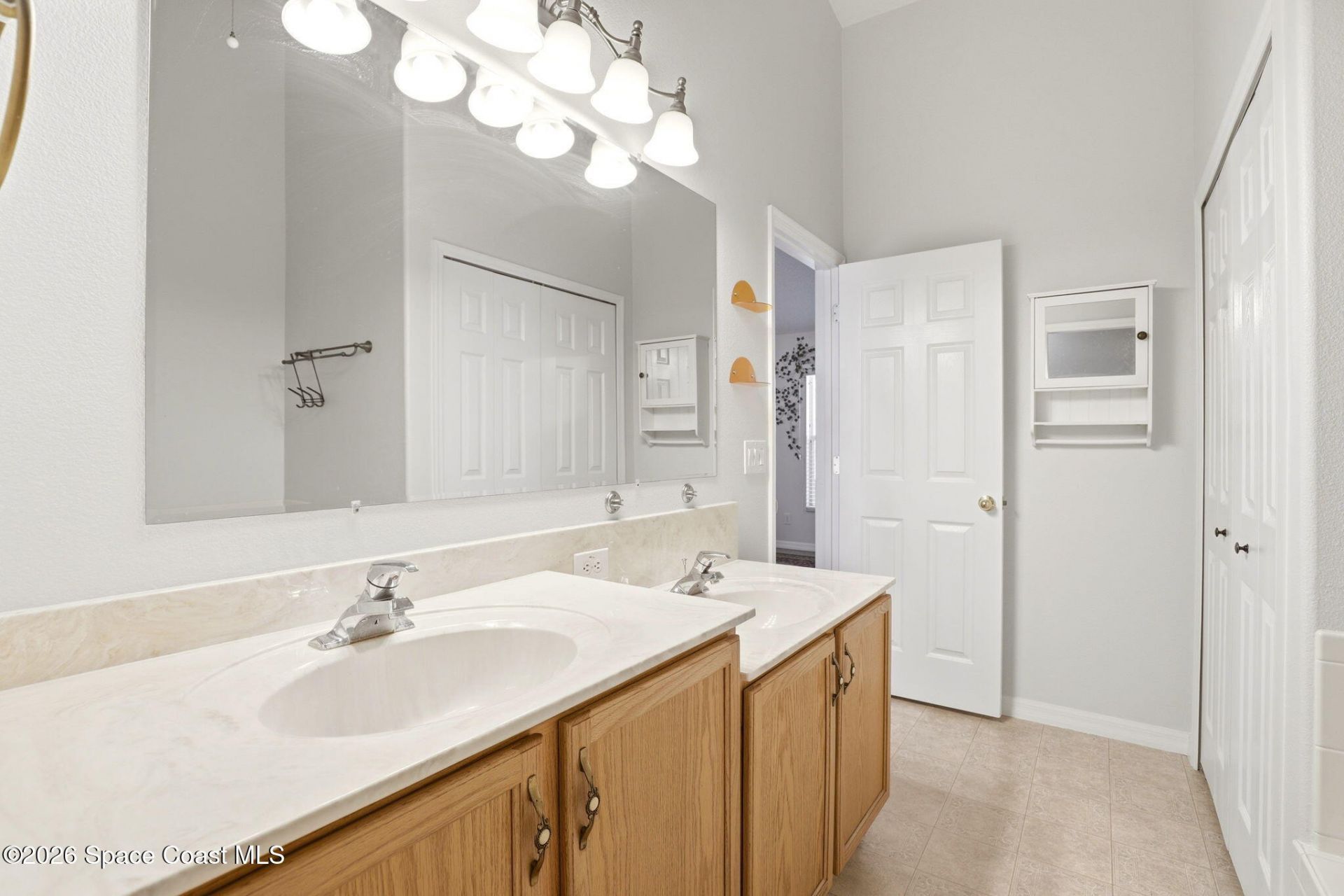 14524 Lisalynne Court , Orlando, FL 32826 Photo