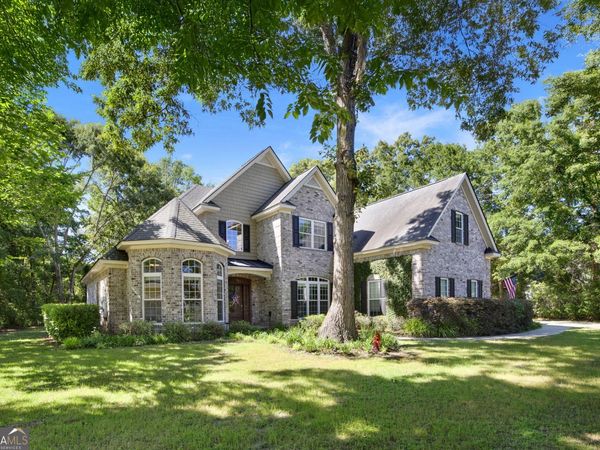 195 Chastain Circle, Richmond Hill, GA 31324