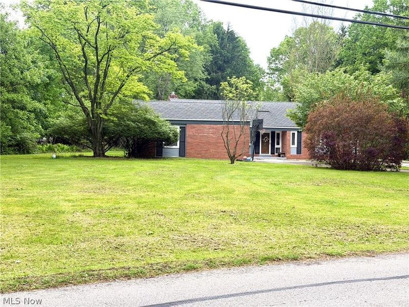 568 Northlawn Drive , Youngstown, OH 44505 Photo 4