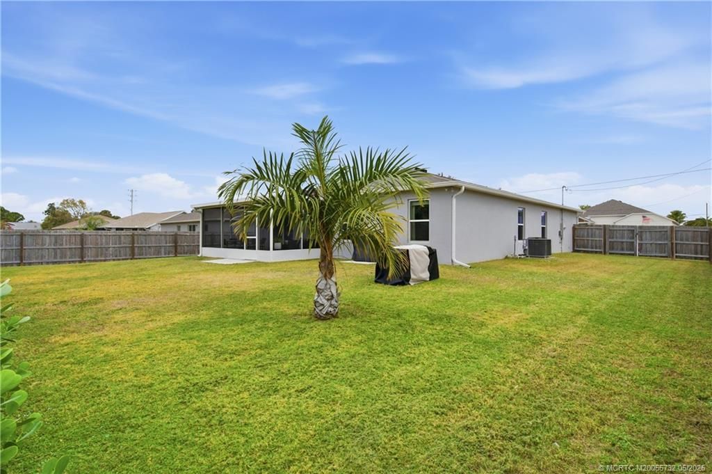 2220 SE Lucaya Street, Port Saint Lucie, FL 34952 Photo