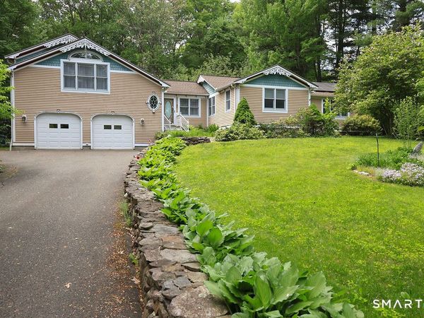 7 Glenbrook, Simsbury, CT 06092