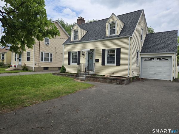 118 Saint Charles, West Hartford, CT 06119