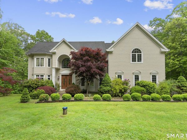 43 Chestnut, Guilford, CT 06437