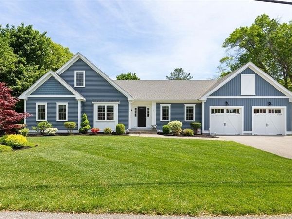 27 Samoset Rd, Woburn, MA 01801
