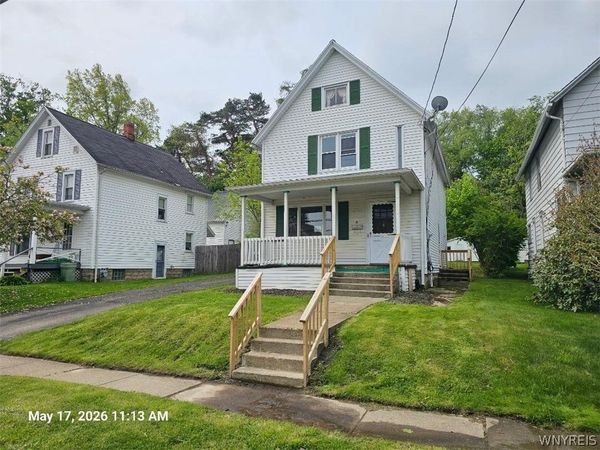 6 Ward Avenue , Silver Creek, NY 14136