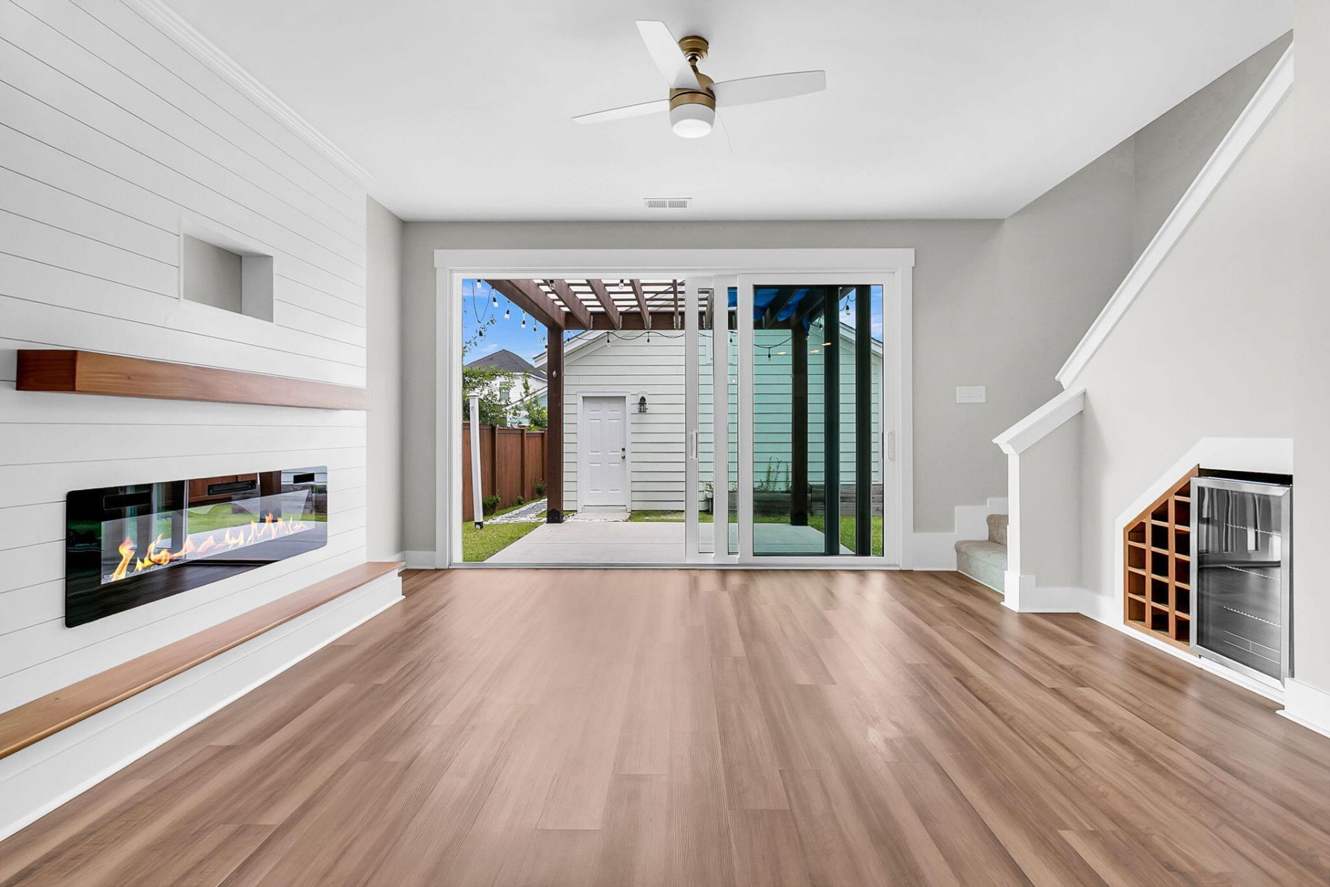 396 Ripple Park Drive Photo 11