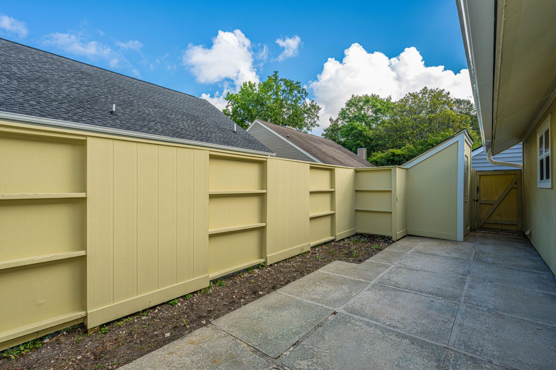 1116 Astor Drive Photo 28