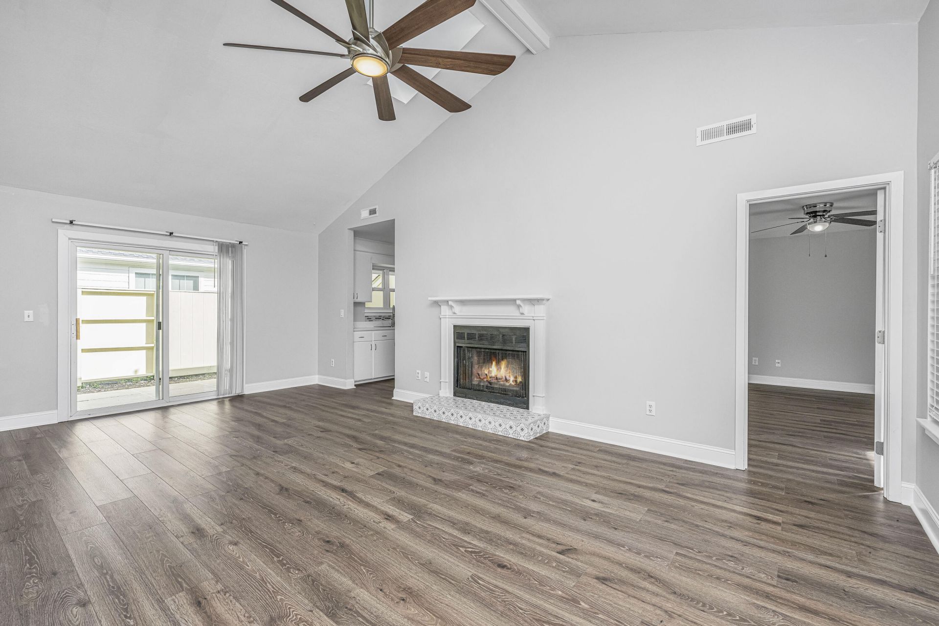1116 Astor Drive Photo 9