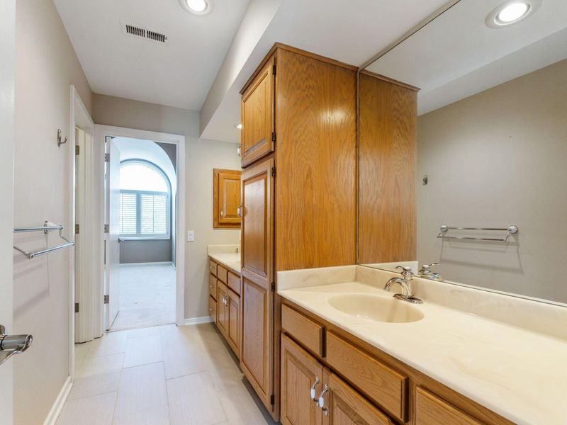 8544 Cartney Court , Dublin, OH 43017 Photo 25