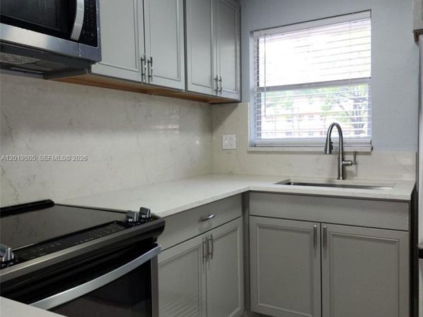 2811 N Pine Island Rd , Unit 107, Sunrise, FL 33322