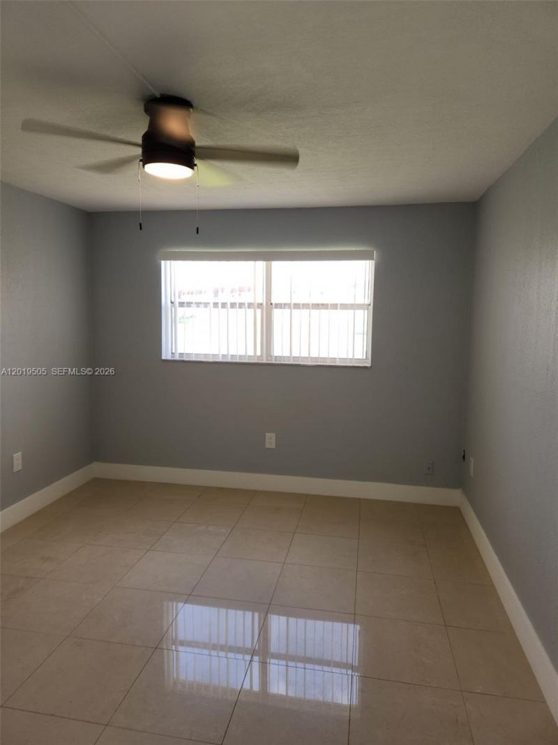2811 N Pine Island Rd, Unit 107, Sunrise, FL 33322 Photo