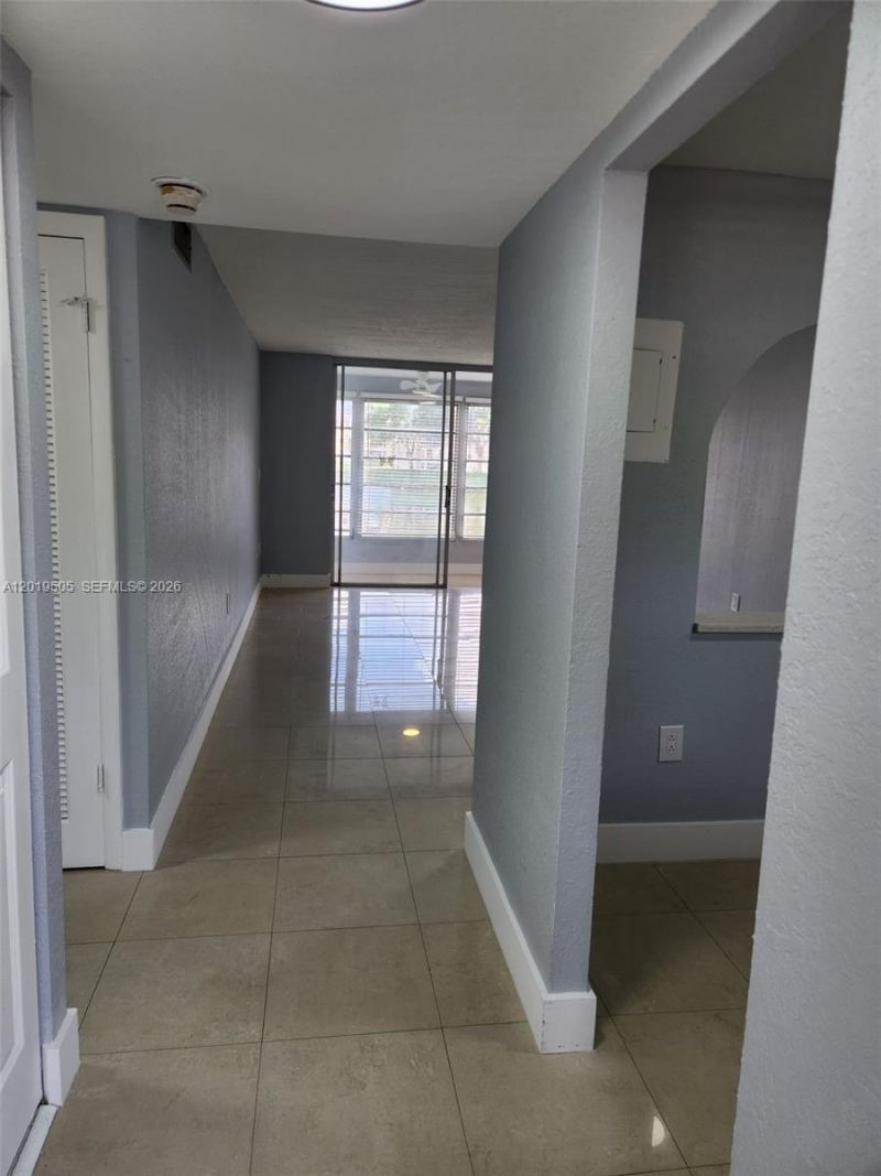 2811 N Pine Island Rd, Unit 107, Sunrise, FL 33322 Photo