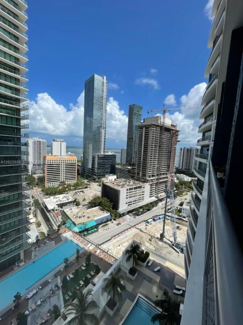 60 SW 13th St , Unit 2210, Miami, FL 33130 Photo