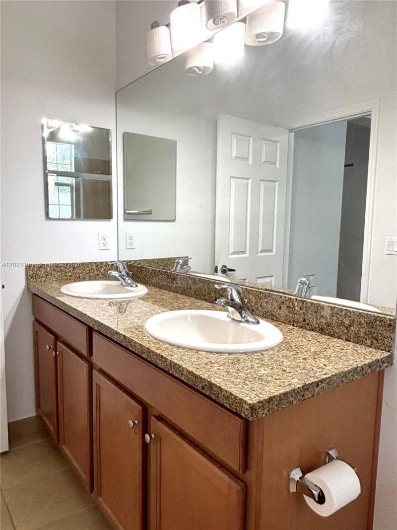 11837 SW 27th St , Miramar, FL 33025 Photo