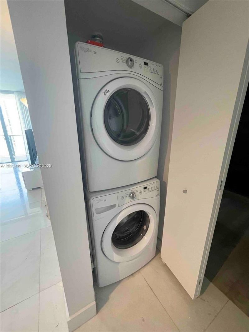 1300 Brickell Bay Dr , Unit 2304, Miami, FL 33131 Photo