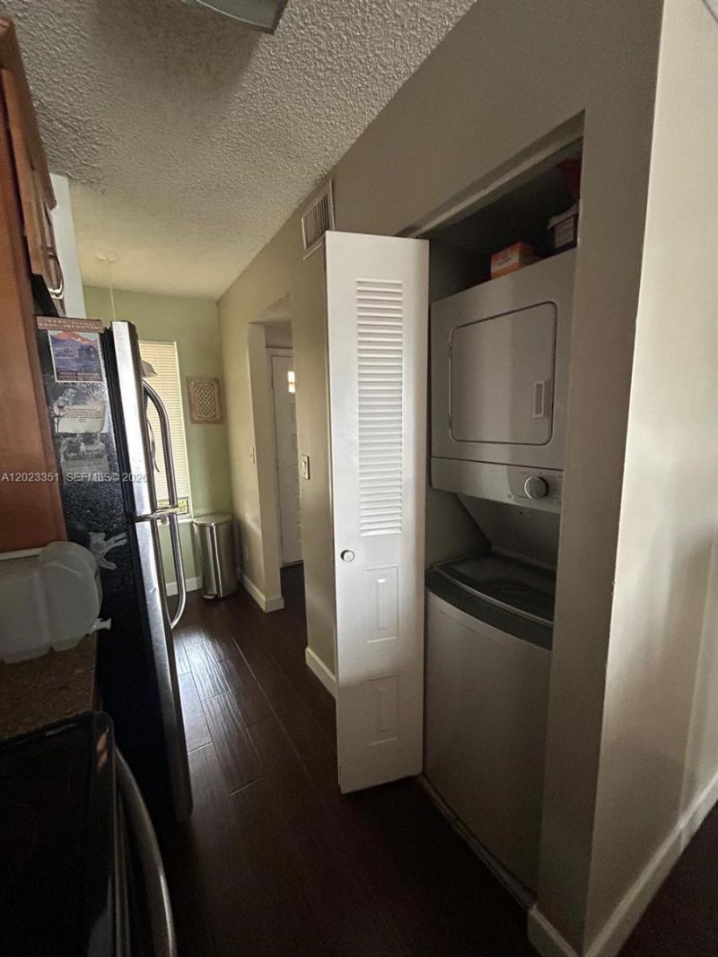 977 Coral Club Dr , Unit 977, Coral Springs, FL 33071 Photo