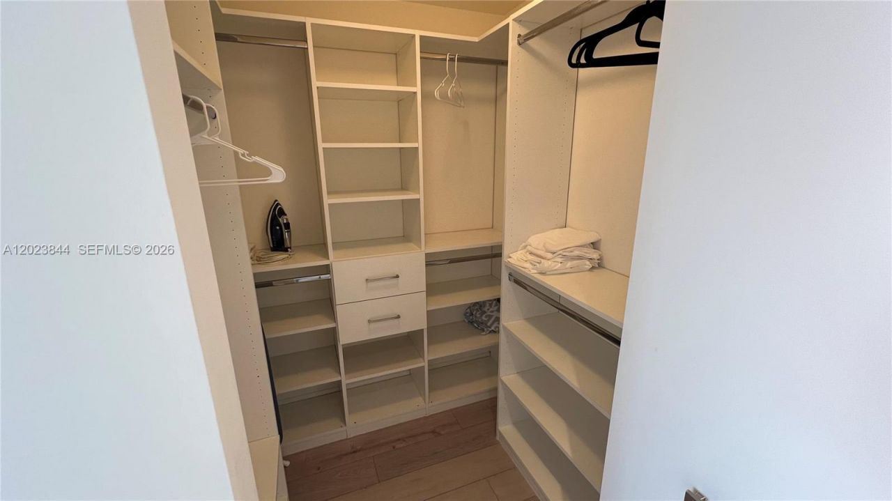 5350 NW 84 Ave , Unit 1601, Doral, FL 33166 Photo