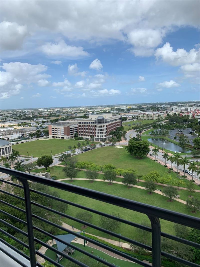 5350 NW 84 Ave , Unit 1601, Doral, FL 33166 Photo