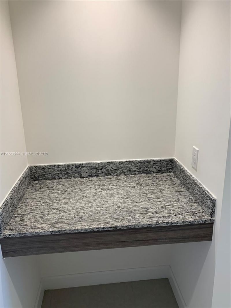 5350 NW 84 Ave , Unit 1601, Doral, FL 33166 Photo