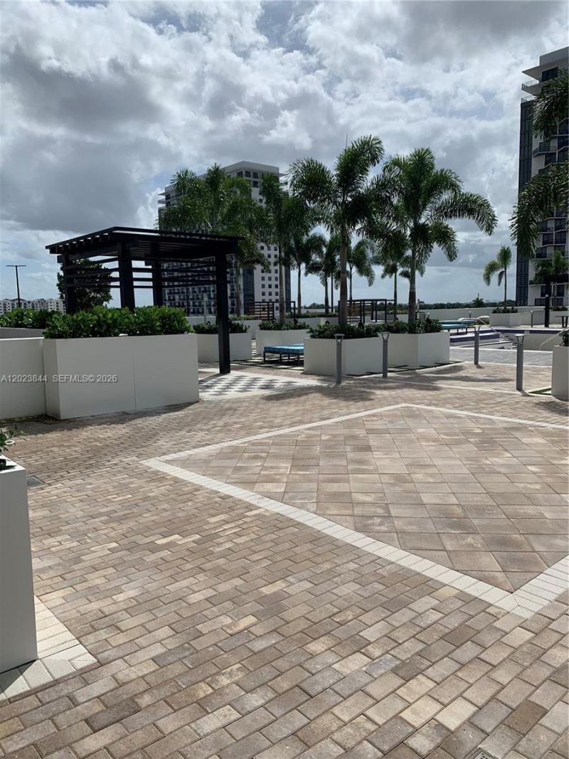 5350 NW 84 Ave , Unit 1601, Doral, FL 33166 Photo