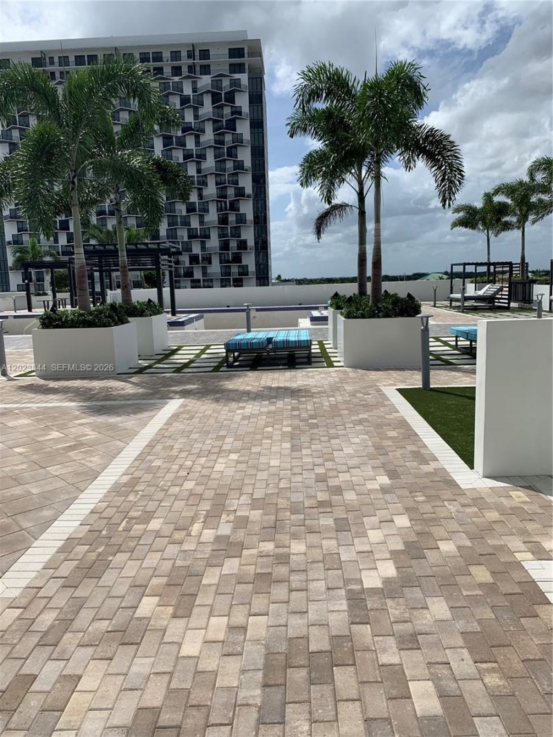 5350 NW 84 Ave , Unit 1601, Doral, FL 33166 Photo
