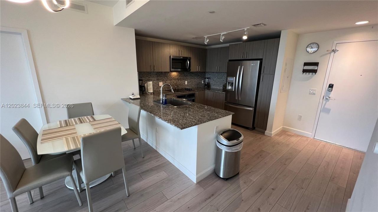 5350 NW 84 Ave , Unit 1601, Doral, FL 33166 Photo