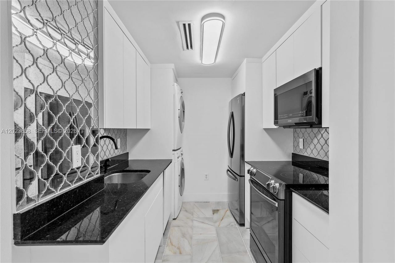 10275 Collins Ave , Unit 1035, Bal Harbour, FL 33154 Photo