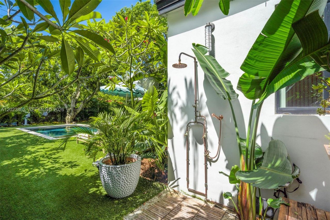 190 NW 93rd St, Miami Shores, FL 33150 Photo