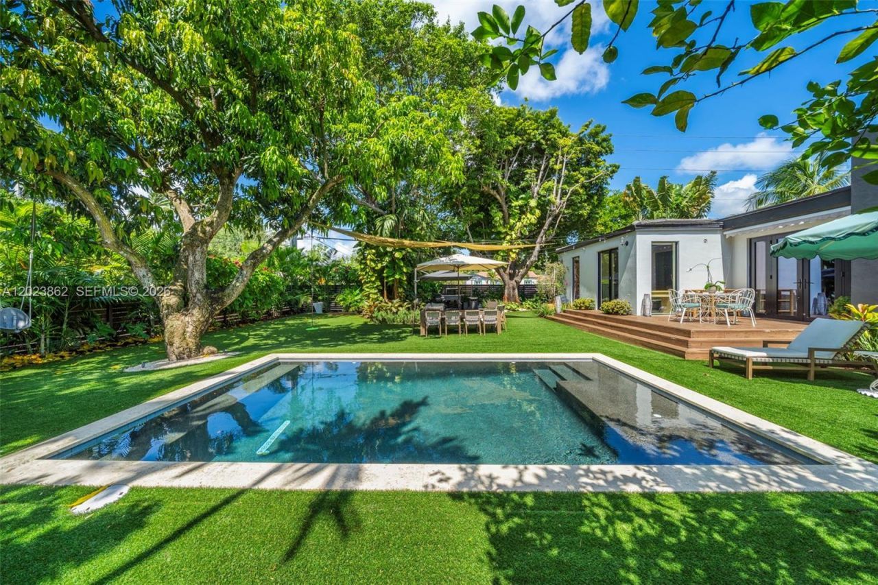 190 NW 93rd St, Miami Shores, FL 33150 Photo